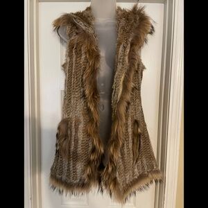 LOVE TOKEN REAL RABBIT/RACOON  FUR VEST,size M, NWT